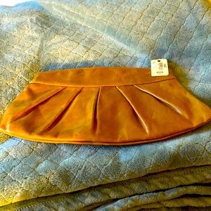 NWT Fossil caramel leather clutch